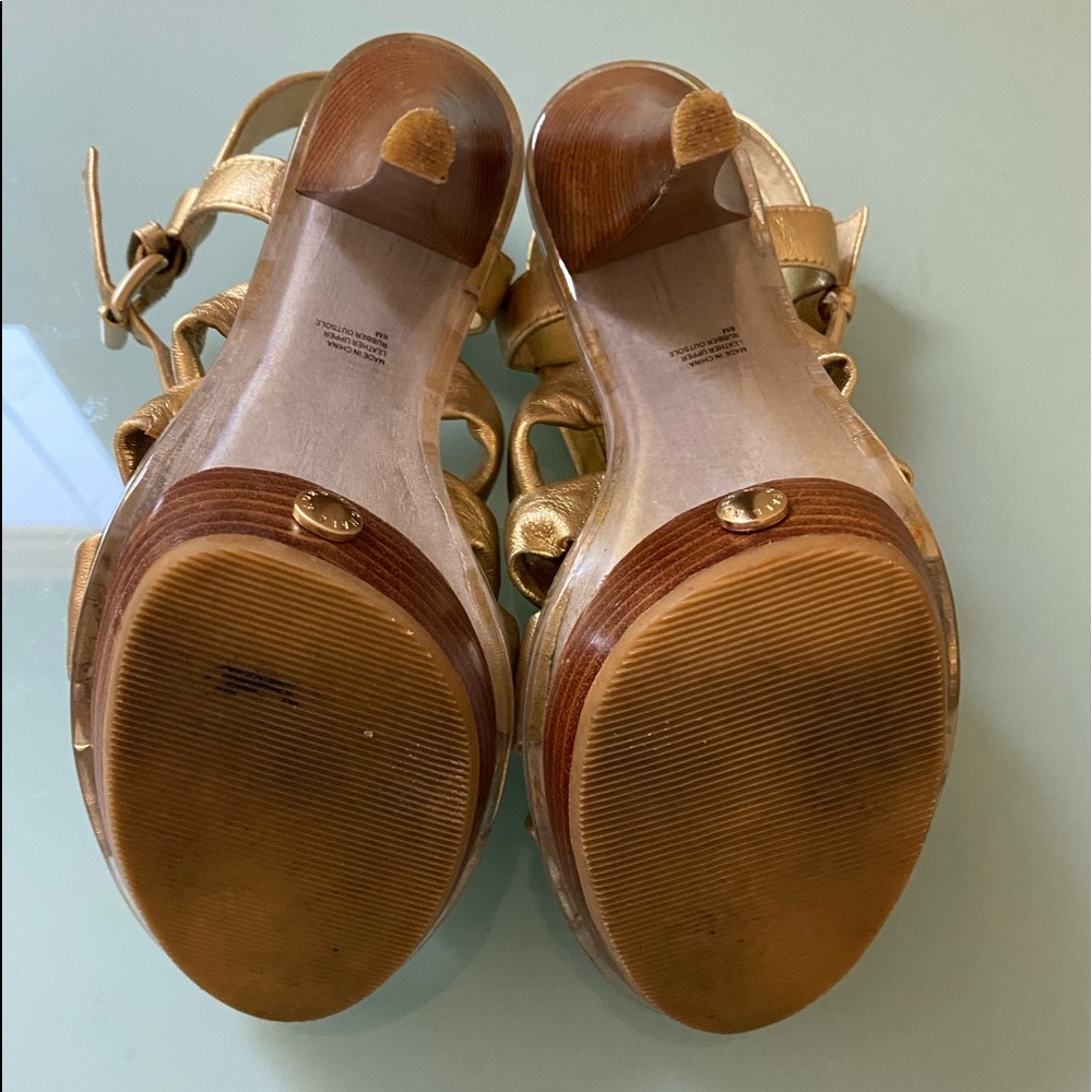 Michael Kors Gold Knot Heels 4 “ Size 6 - Picture 9 of 10